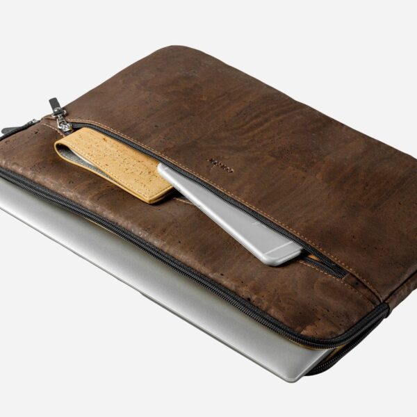 Vegan Leather Laptop Sleeve 16" - Image 4