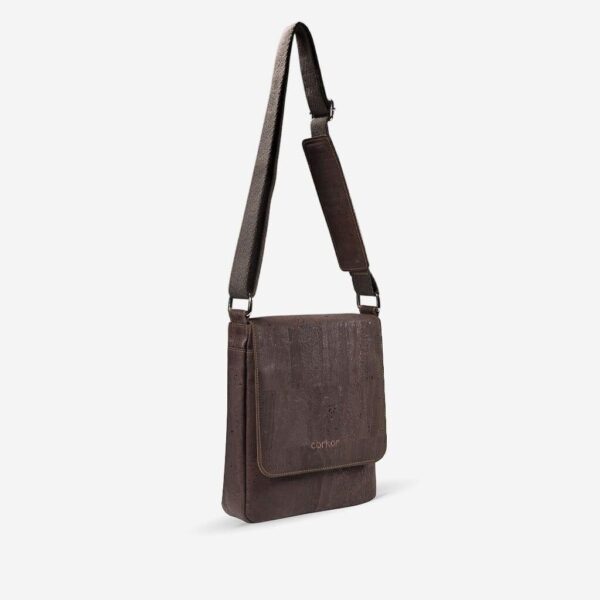 Vegan Leather Messenger Bag Medium - Image 3