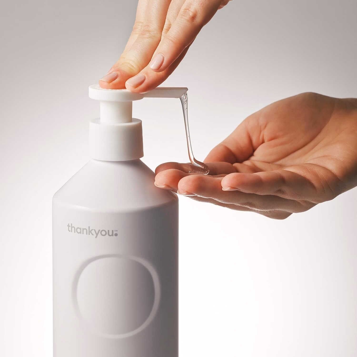 Recycled Aluminum Forever Bottle, 500 Ml Soap Dispenser, White Aluminium - Image 7