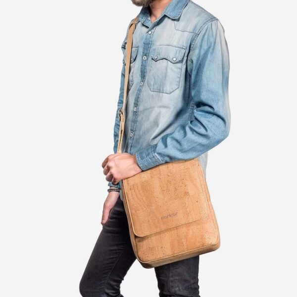 Vegan Leather Messenger Bag Medium - Image 7