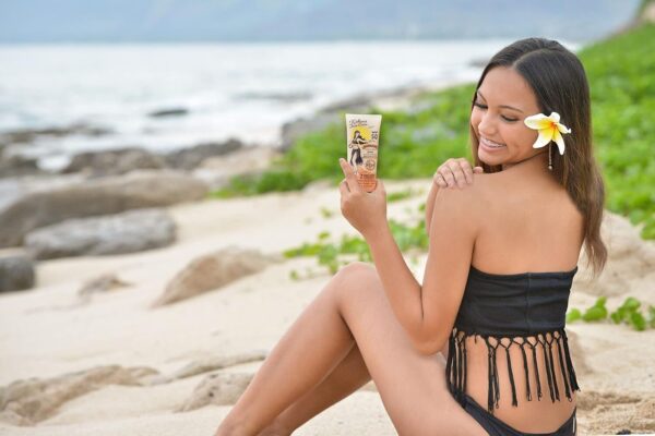 Eco-Friendly Hawaiian Natural Zinc Sunscreen SPF 50/80 Minutes Water Resistance - Image 4