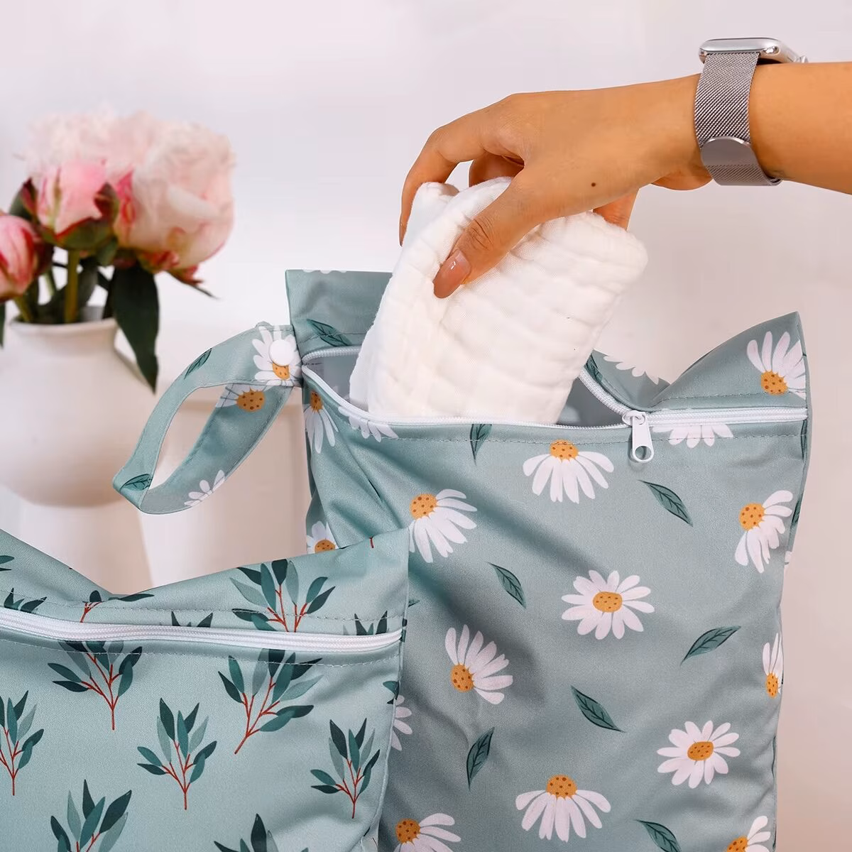 3PCS Waterproof and Reusable Wetbag - Convenient and Durable Solution for Storing Wet Items - Image 6
