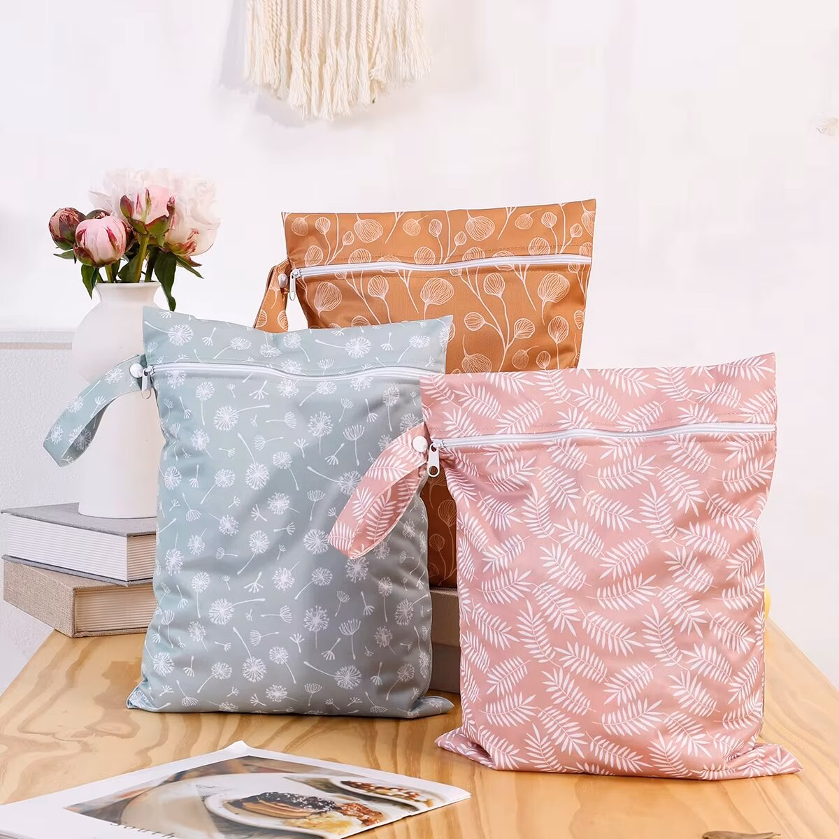 3PCS Waterproof and Reusable Wetbag - Convenient and Durable Solution for Storing Wet Items - Image 10
